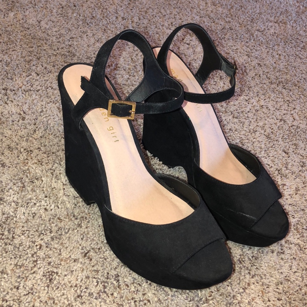 black heels